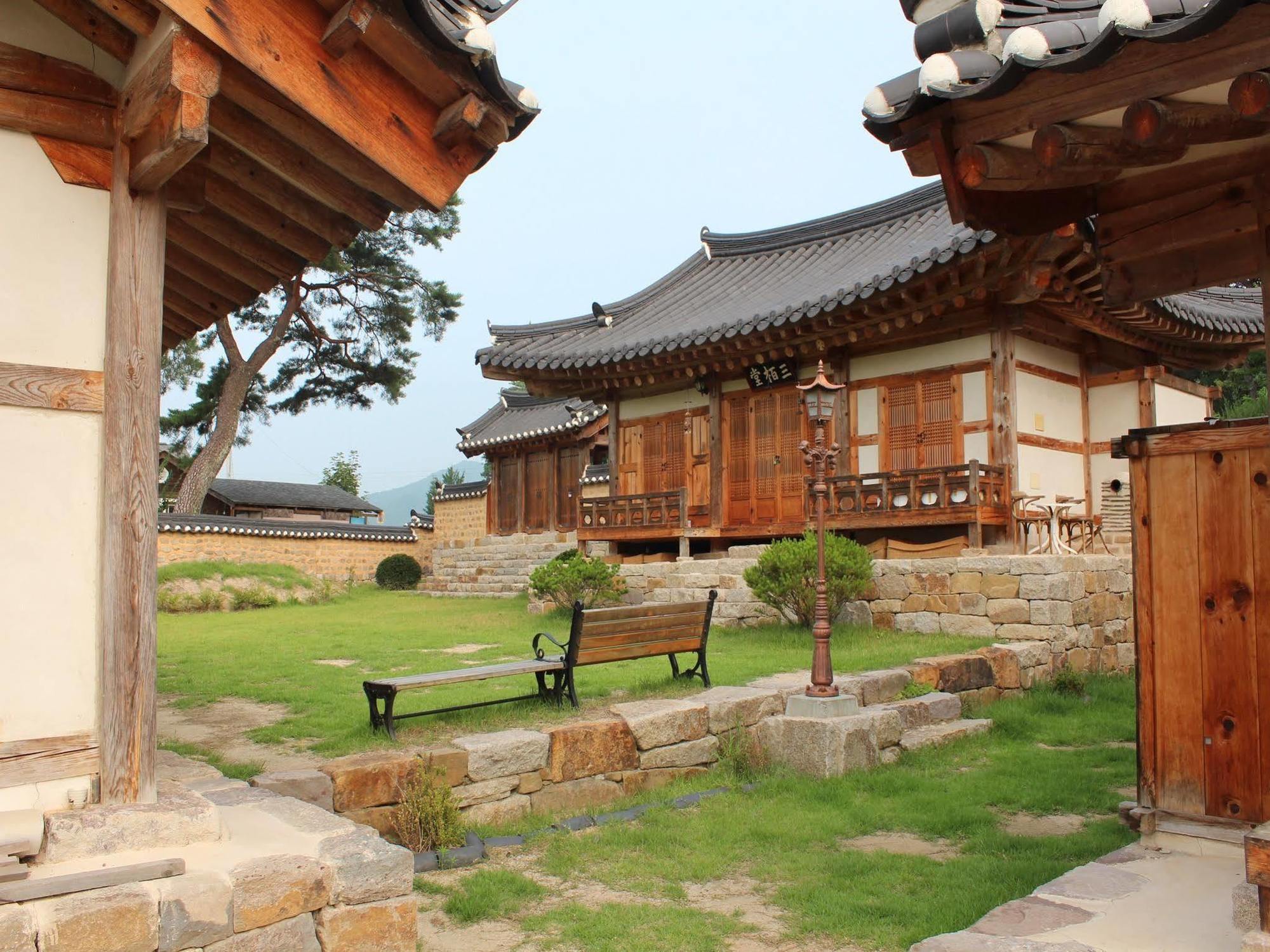 Ongye Jongtaek Hotel Andong Eksteriør billede