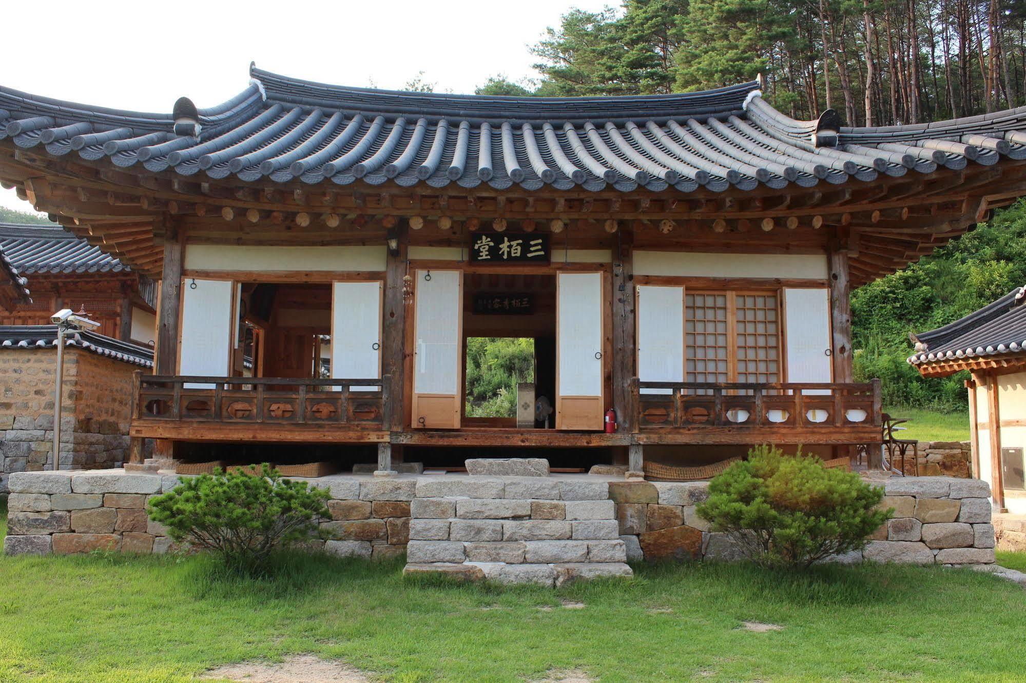 Ongye Jongtaek Hotel Andong Eksteriør billede