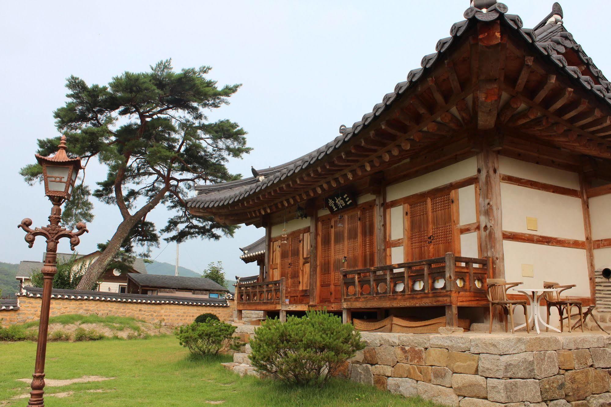 Ongye Jongtaek Hotel Andong Eksteriør billede