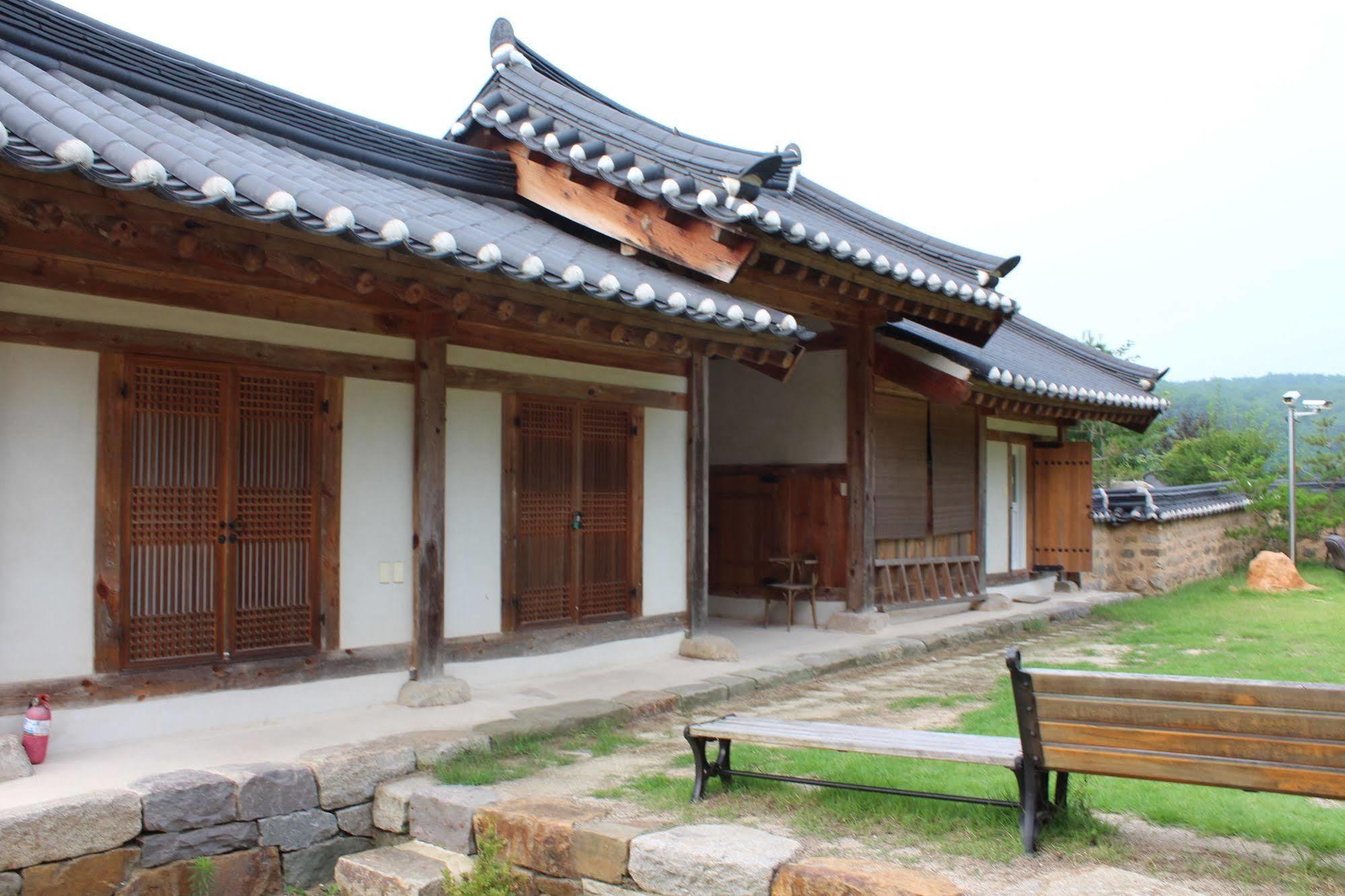 Ongye Jongtaek Hotel Andong Eksteriør billede